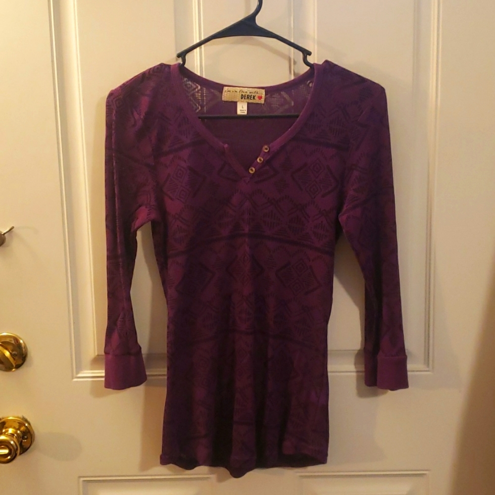 3/$10 Purple Derek Heart Aztec Burnout Shirt Sz Large